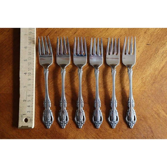 Lot 6x Oneida Community Brahms Salad Forks Stainless 6.75" Betty Crocker Pierced - Picture 2 of 10